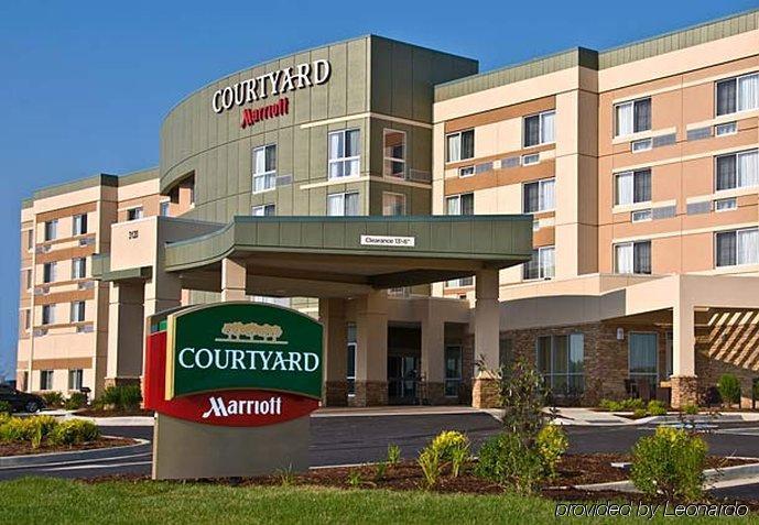 Hotel Courtyard By Marriott Salisbury Exterior foto